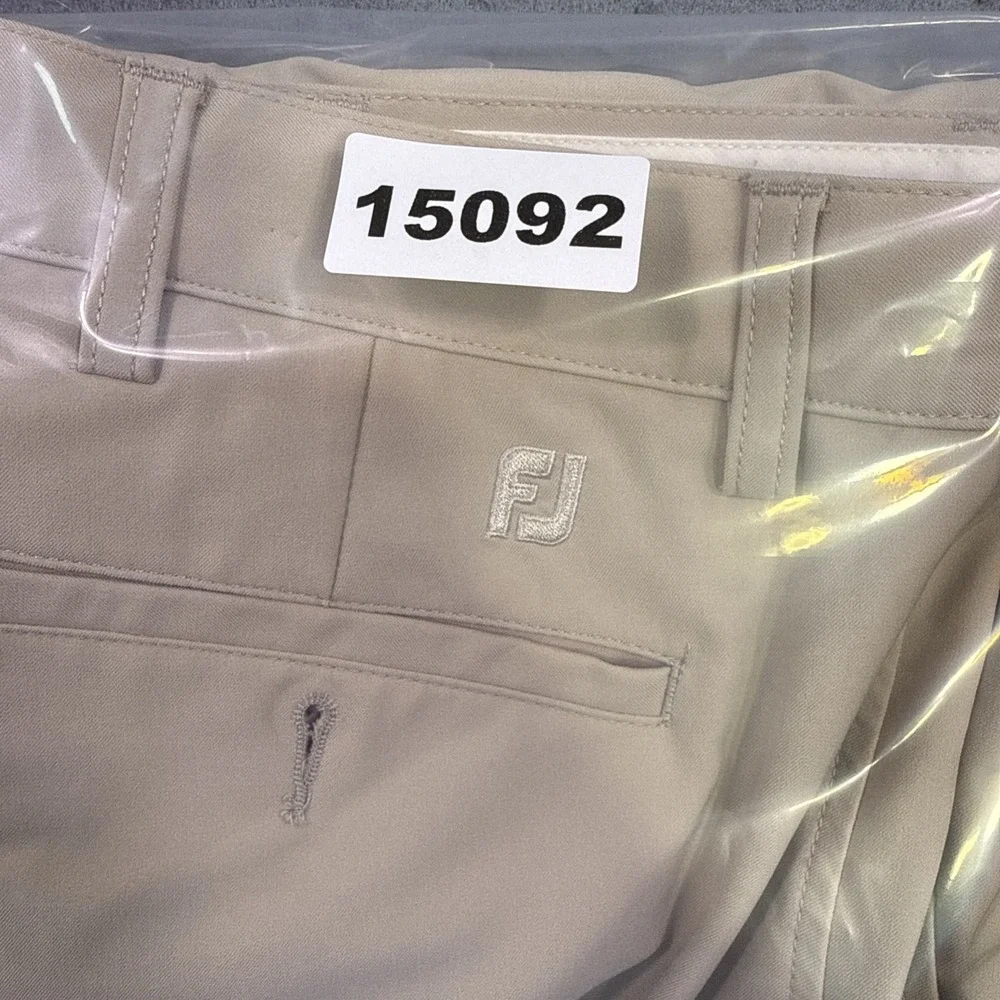 FootJoy Mens  33/30  TAN  5 Pocket Golf Pants Khaki Stretch Moisture Wicking